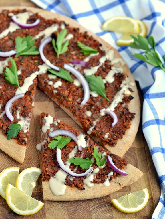 Vegan Turkish Pizza (Lahmacun) |coconutandberries.com