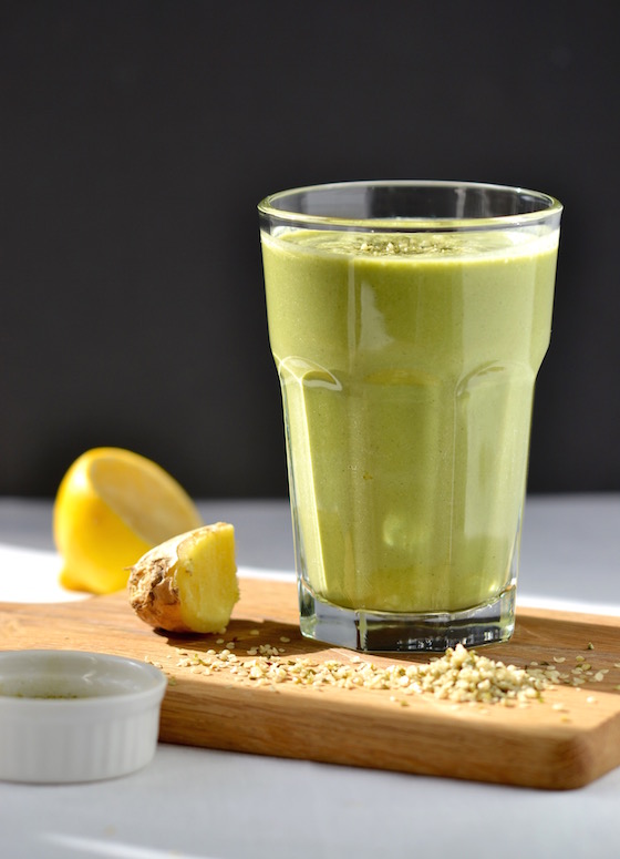 Lemon, Ginger & Green Tea Smoothie | coconutandberries.com
