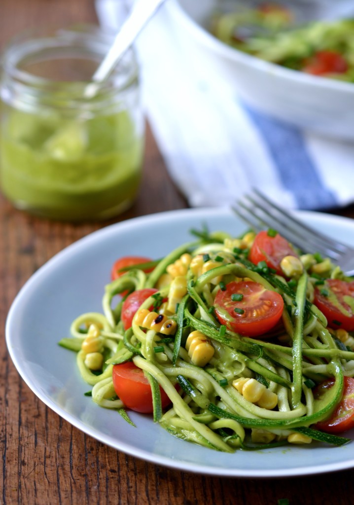 Courgetti Salad with Cherry Tomatoes, Grilled Corn & Herby Dressing | coconutandberries.com